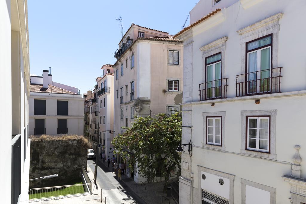 Lx4U Apartments - Martim Moniz 리스본 객실 사진